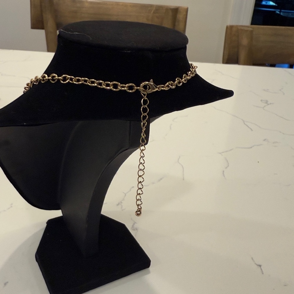 Bib statement necklace - Picture 2 of 3